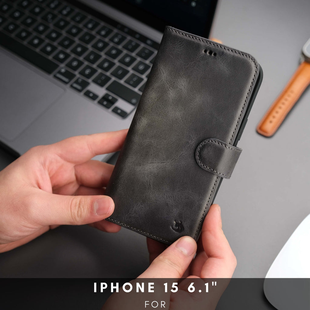 Casper Leather iPhone 15 Plus Wallet Case | Detachable MagSafe Compatible RFID Protection
