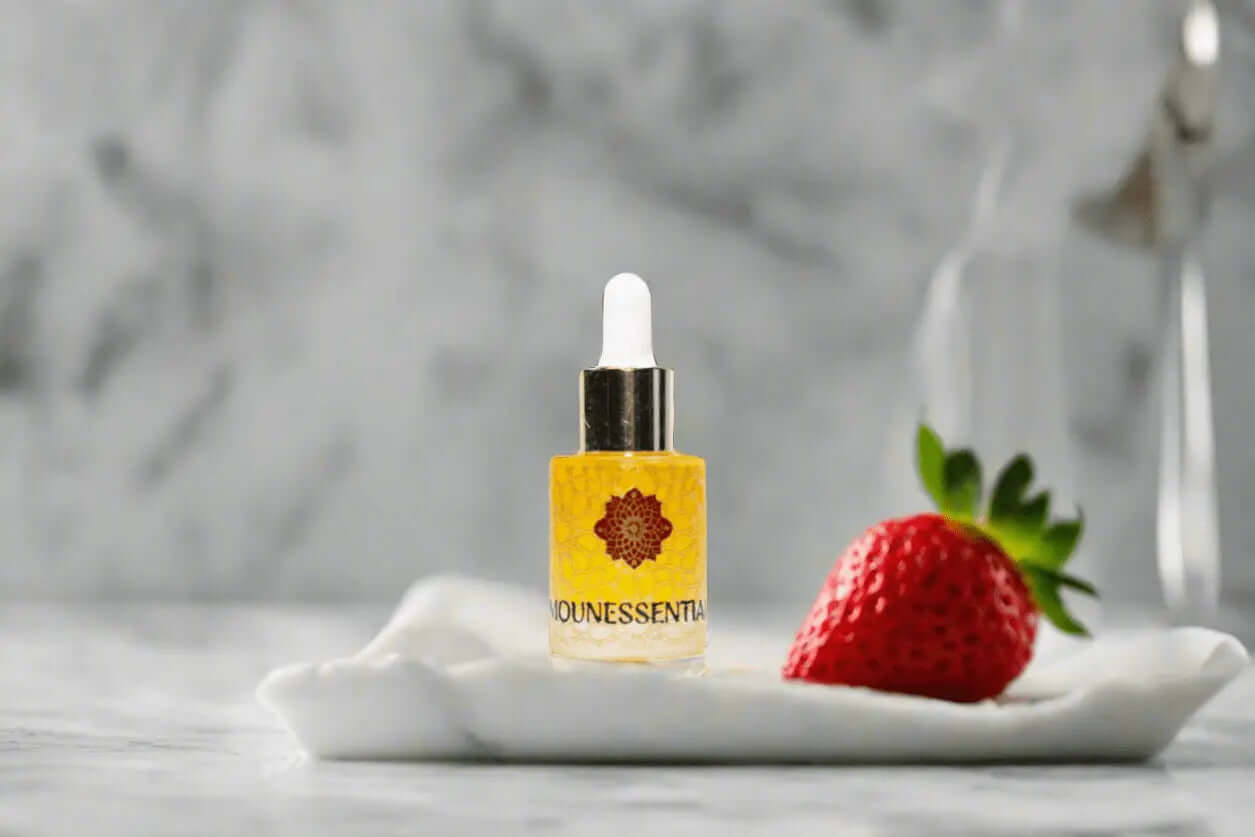 PURE STRAWBERRY SEED ESSENTIAL OIL-15 ML