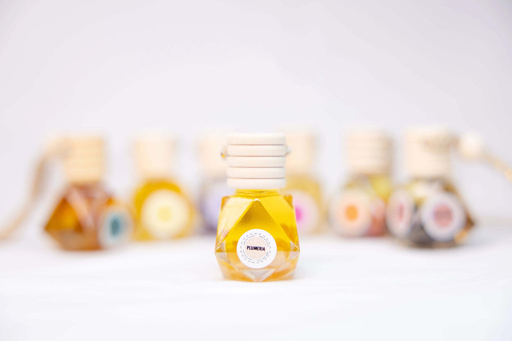 NATURAL ESSENTIAL OILS CAR DIFFUSERS