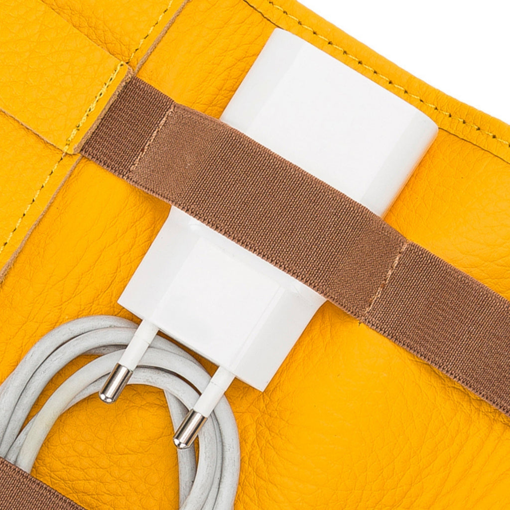 Salida Travel Pouch and Premium Leather Cable Organizer